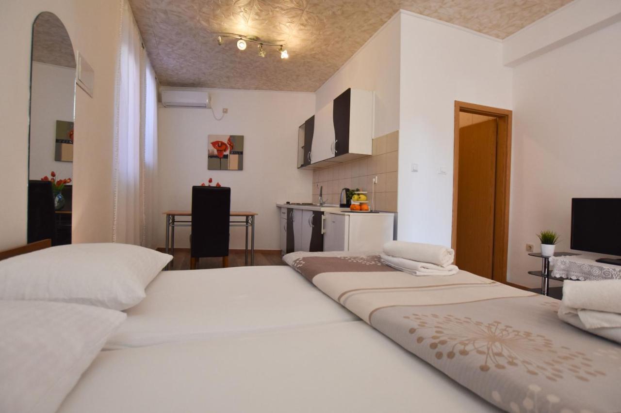 Apartments Atm Σίμπενικ Εξωτερικό φωτογραφία