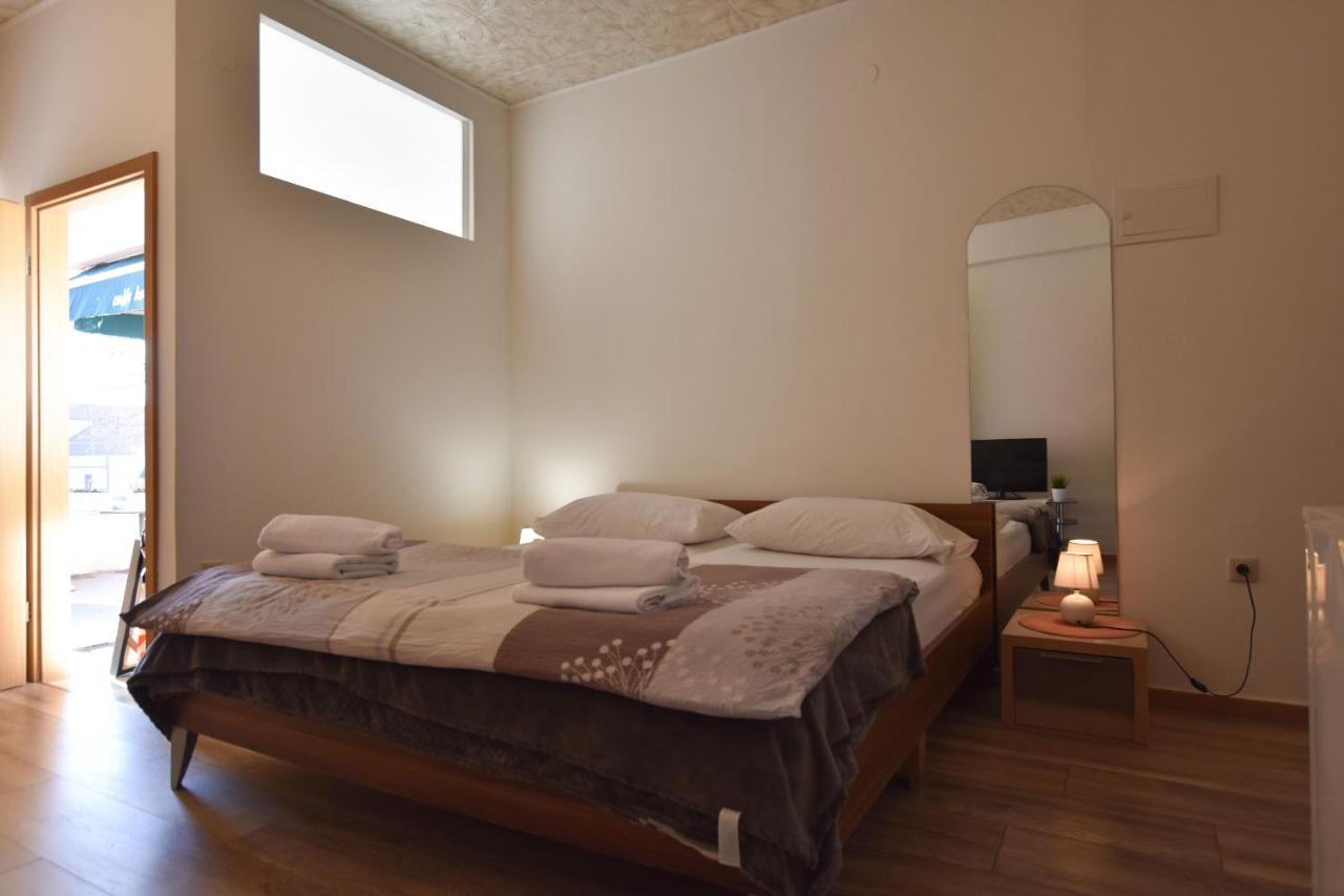 Apartments Atm Σίμπενικ Εξωτερικό φωτογραφία