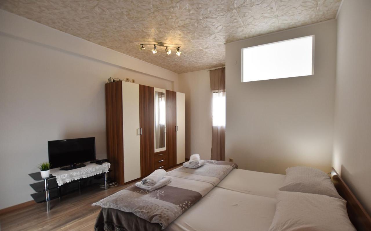 Apartments Atm Σίμπενικ Εξωτερικό φωτογραφία